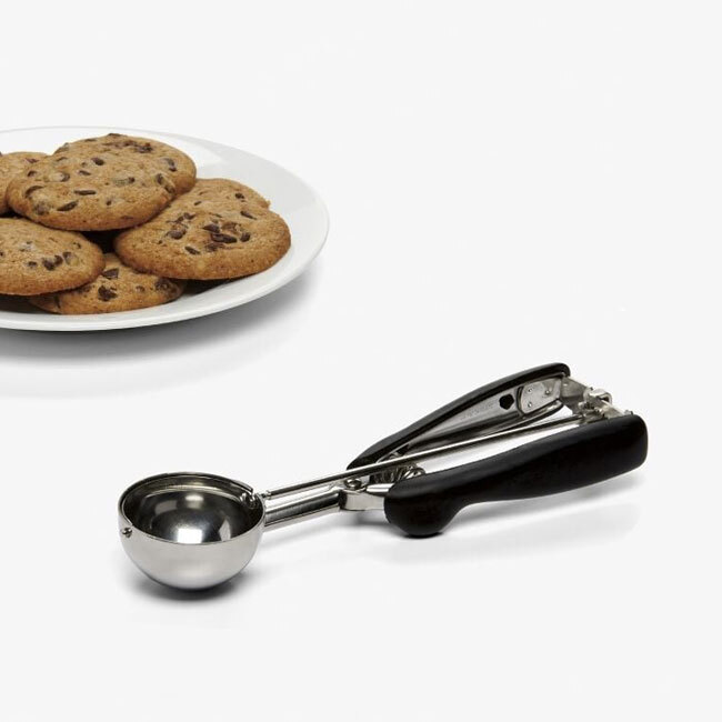 OXO Good Grips Medium Cookie Scoop