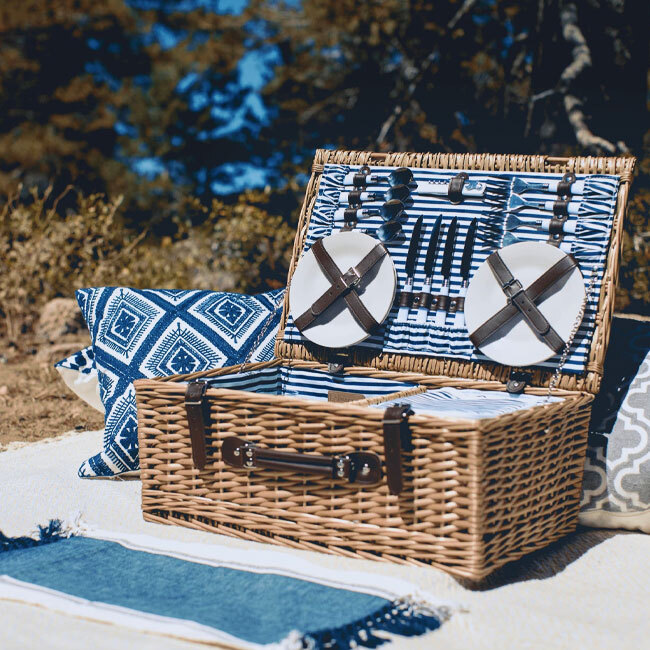 Picnic Time Belmont Picnic Basket