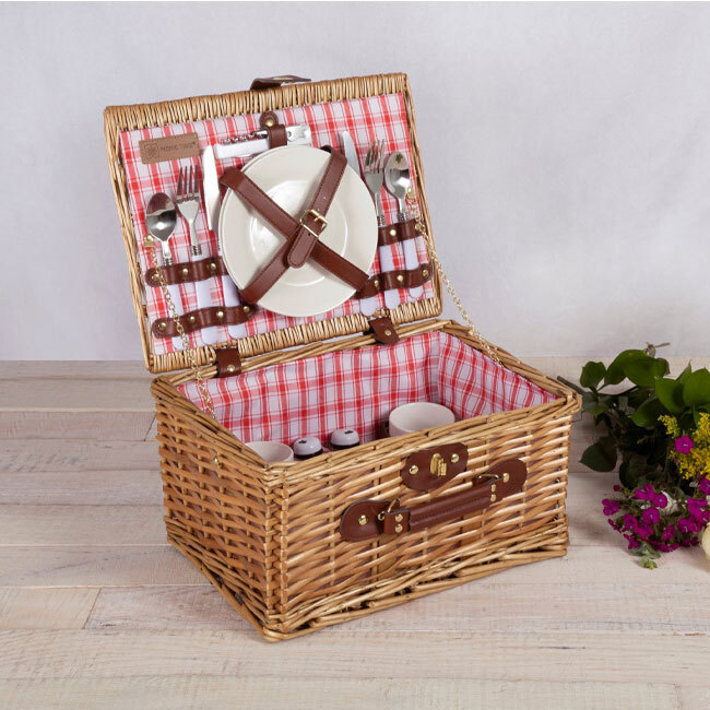 Picnic Time Catalina Picnic Basket | Red & White Plaid