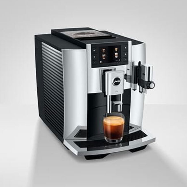 Jura E8 Automatic Coffee Center | Chrome (24)