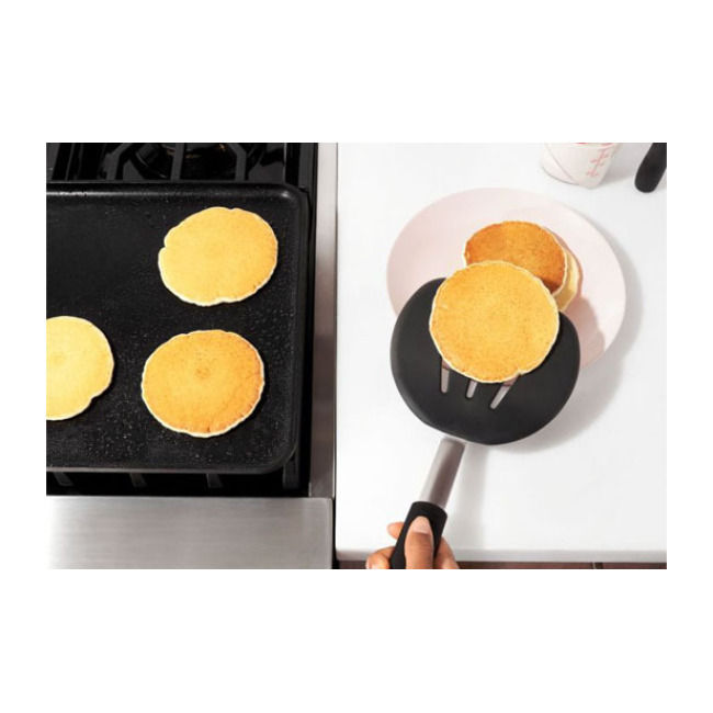 OXO Silicone Flexible Pancake Turner