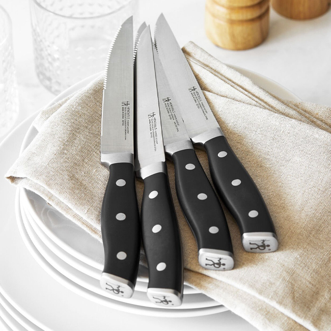 Zwilling J A Henckels Forged Accent 4-Pc Steak Knife Set | Black