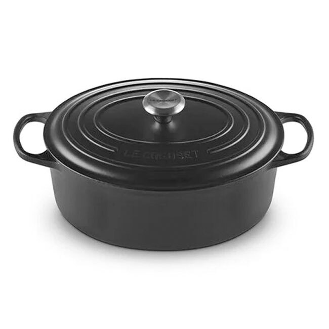 Le Creuset Signature 8 Qt. Oval Dutch Oven - Licorice