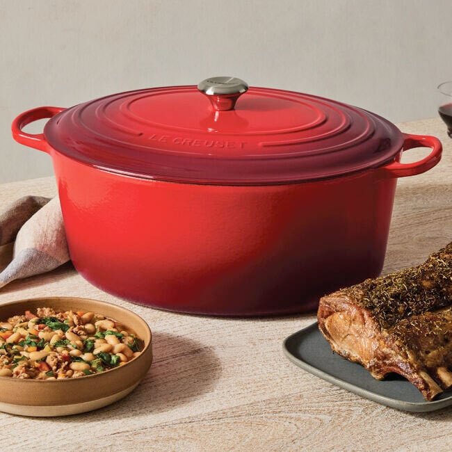 Product Le Creuset Signature 8 Qt. Oval Dutch Oven - Cerise