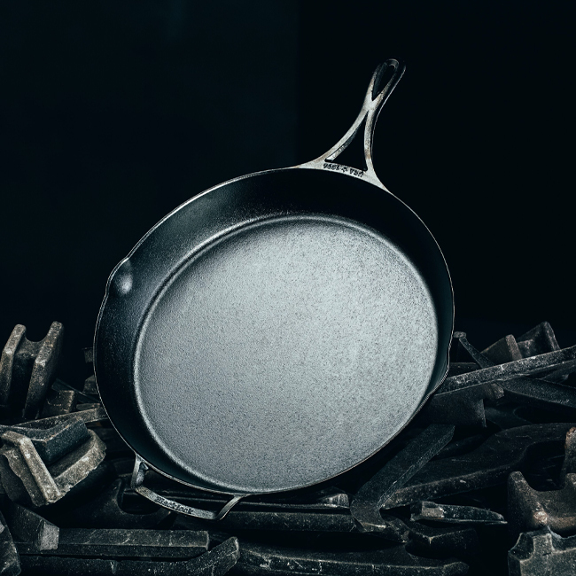 Lodge Blacklock 4 Quart Deep Skillet with Lid - Durable & Lightweight Cast  Iron Cookware - Nonstick & Cast Iron Skillet