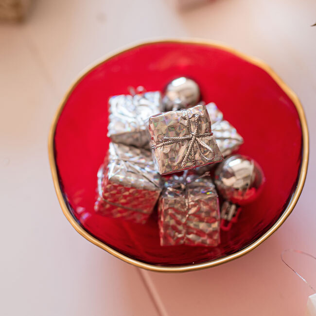 Vietri Holiday Glass Berry Bowl