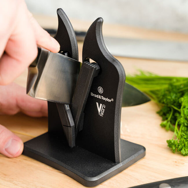 Brød & Taylor Classic VG2 Knife Sharpener in use