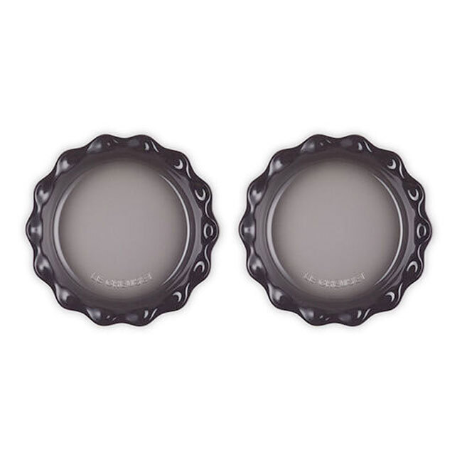 Le Creuset Heritage Fluted Pie Dish | 2-Piece Set - Oyster