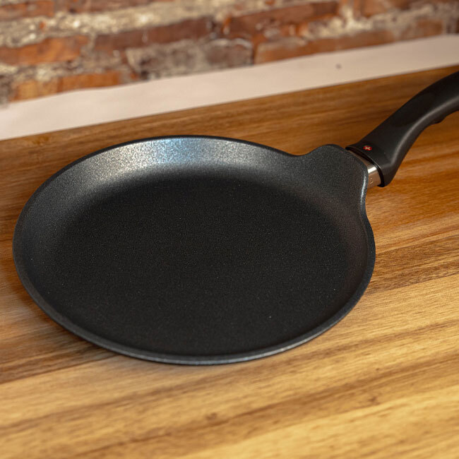 Swiss Diamond XD Nonstick Crepe Pan | 10.25